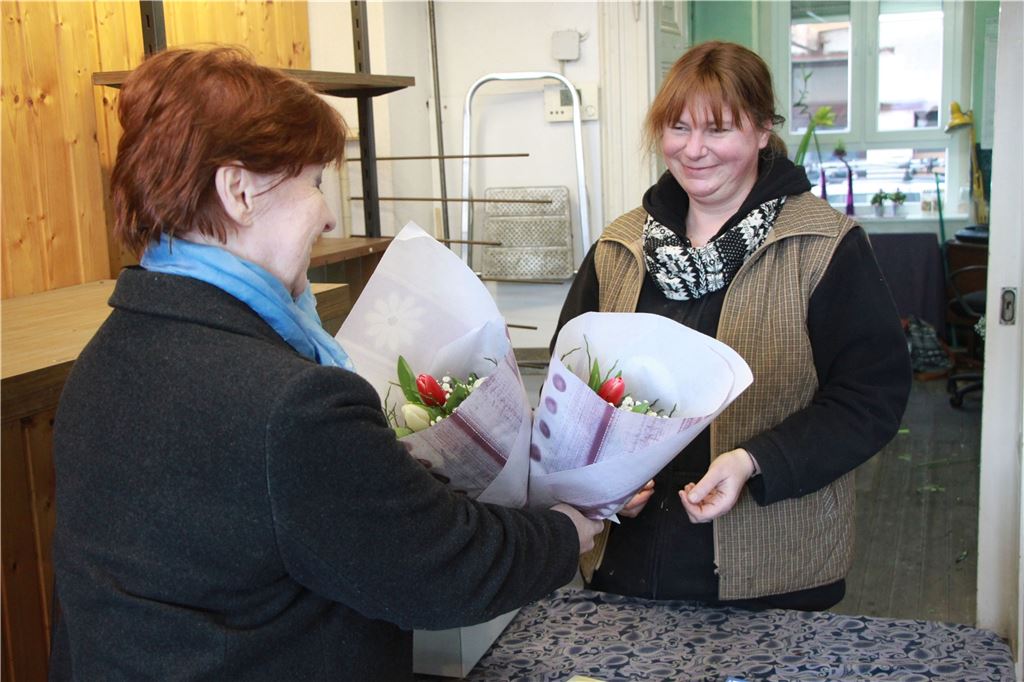 Der letzte Blumenladen in Holzwickede macht dicht 2020 hat bereits das vorletzte Blumengeschäft im Ort dicht gemacht. Die Engelhardts haben ihren Betrieb an der Nordstraße aufgegeben. Seitdem hatten die Kuhlmanns den einzigen Blumenladen in Holzwickede.