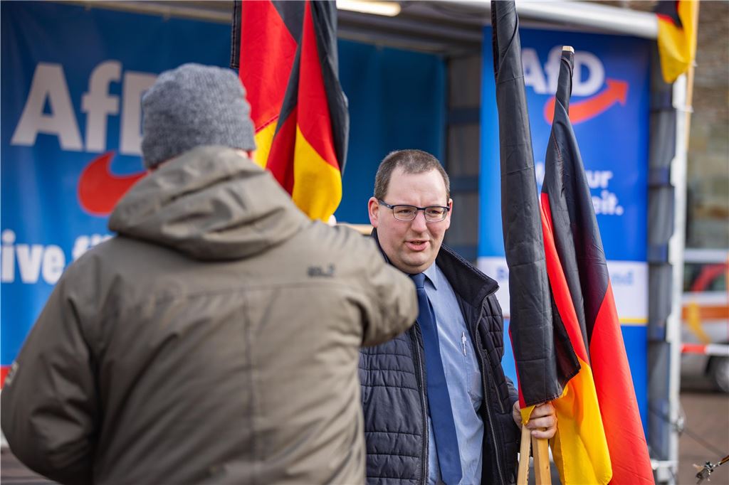 AfD-Kundgebung mit Gegendemo am 15.02.2025 in Unna