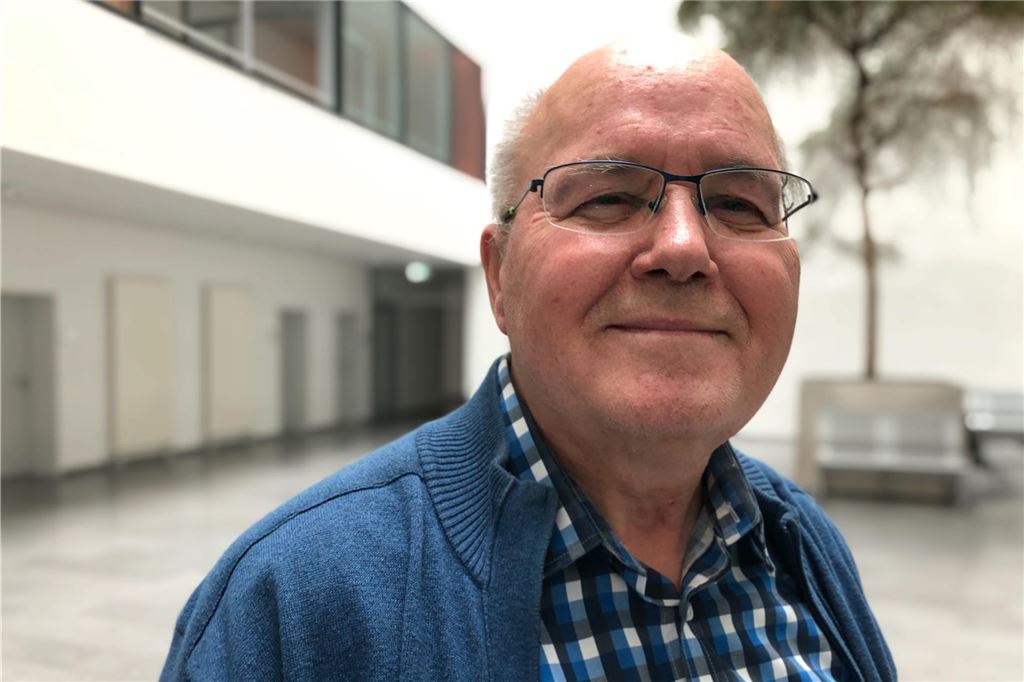 Sozialplaner: „Bis 2030 haben wir eine Chance, danach explodiert´s“ Als Ombudsmann für Pflege im Kreis Unna ist der Fröndenberger Norbert Zimmering bei Beschwerden eine Art Mediator zwischen Angehörigen, Heimbewohnern und den Pflegekräften in Pflegeeinrichtungen.