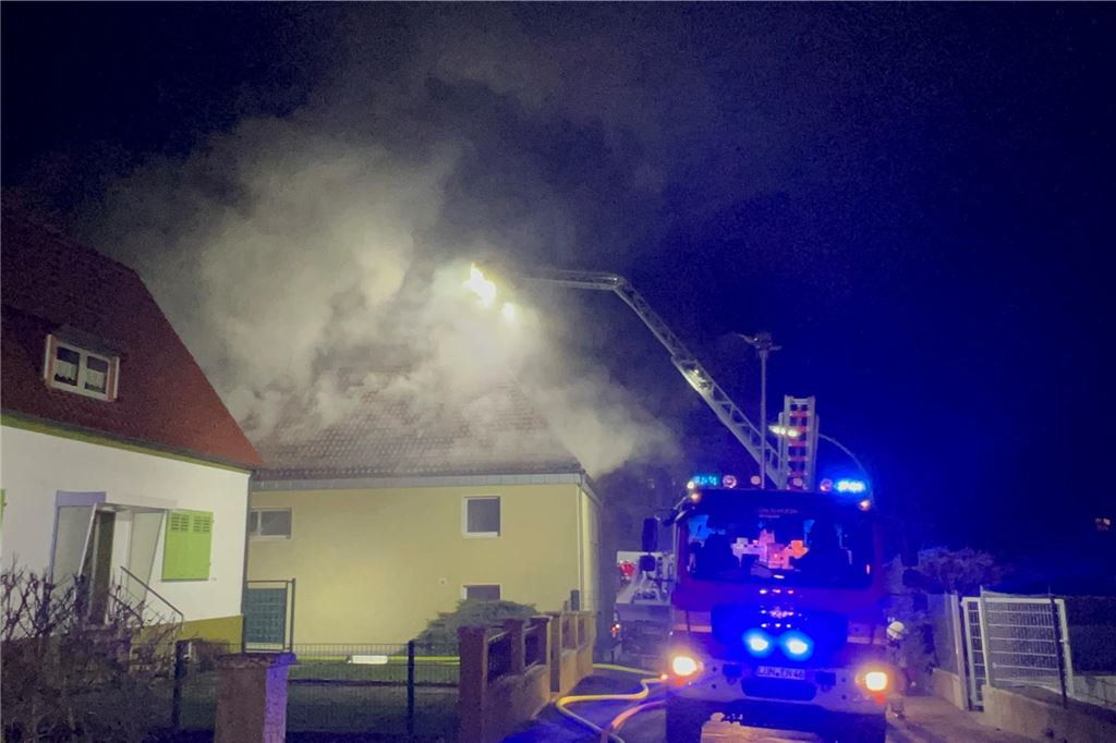 Turnhalle an der Viktoriaschule: Sanierung dauert noch einige Monate Am 26. Dezember 2022 stand die Turnhalle an der Viktoriaschule in Lünen in Flammen.