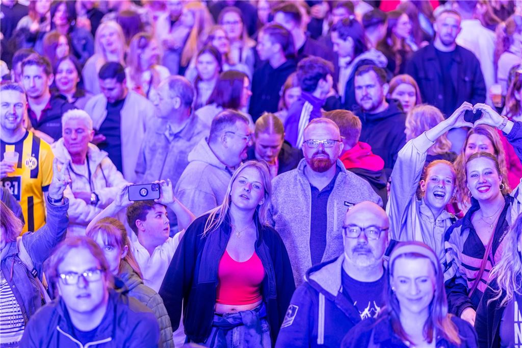 Party beim Stadtfest Dortbunt in der Dortmunder Innenstadt.
