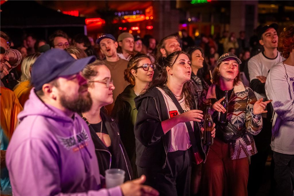 Party beim Stadtfest Dortbunt in der Dortmunder Innenstadt.
