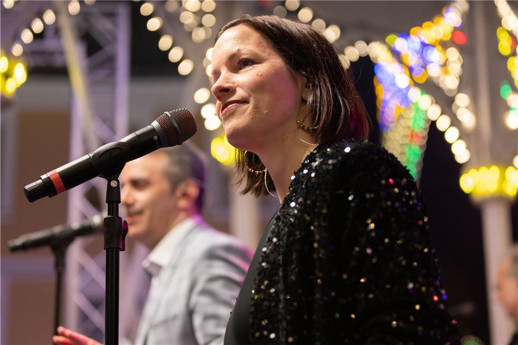 Musiker bei ihrem Auftritt auf der Festa Italiana in Unna am Samstagabend, 23. Mai 2023