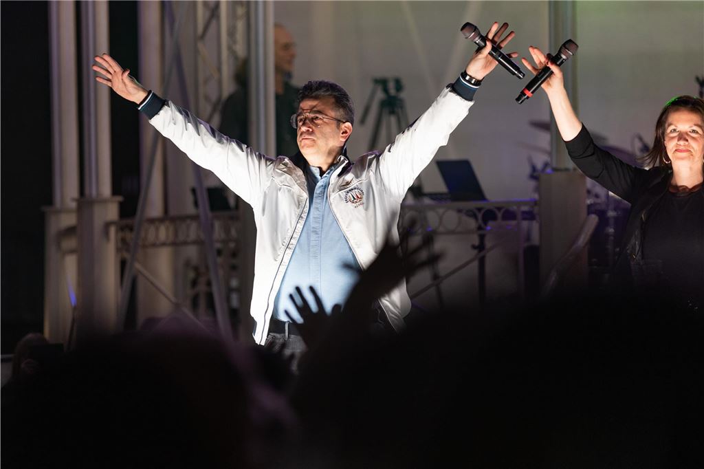 Musiker bei ihrem Auftritt auf der Festa Italiana in Unna am Samstagabend, 23. Mai 2023