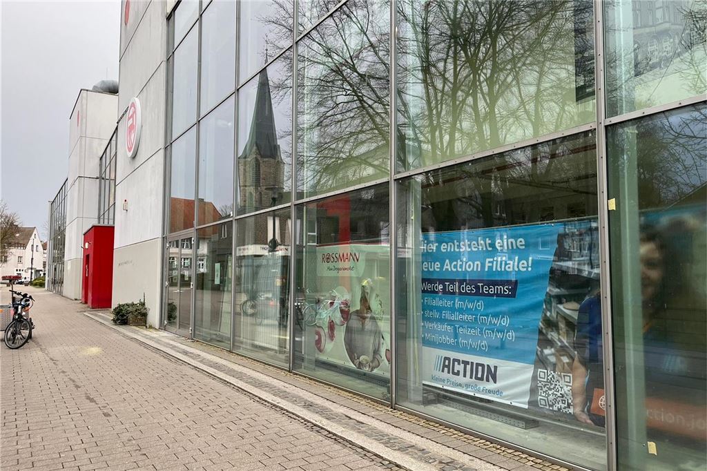 Action zieht in die City Mall: Die Geschichte eines Shopping-Centers Action-Plakat in City Mall Werne