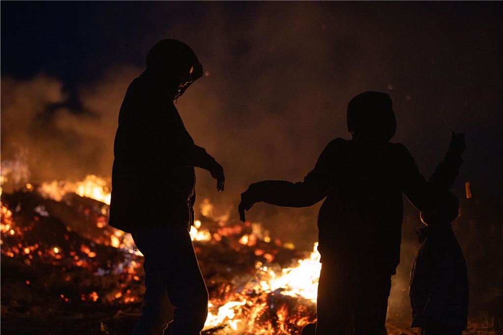 Osterfeuer Wasserturm Hengsen 2025