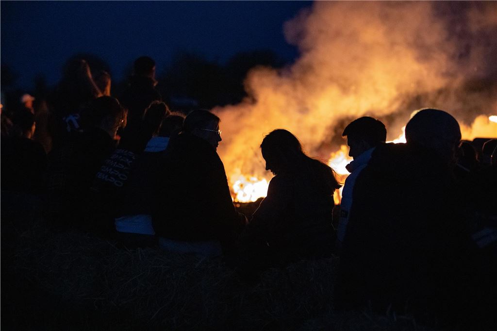 Osterfeuer Wasserturm Hengsen 2025