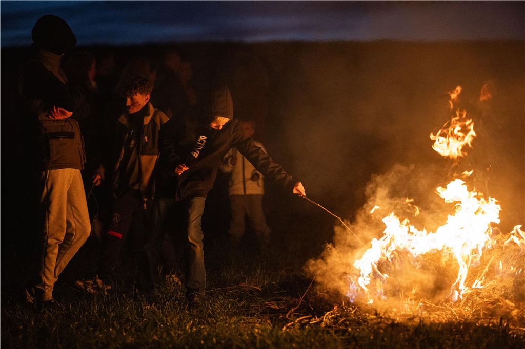Osterfeuer Wasserturm Hengsen 2025