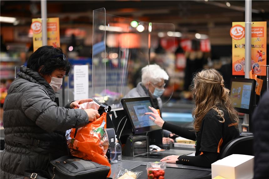 Edeka: „Man kann nicht erwarten, dass wir weiterhin eine Maskenpflicht durchsetzen“ Auch bei Edeka müssen Kundinnen und Kunden ab Montag keine Masken mehr tragen.