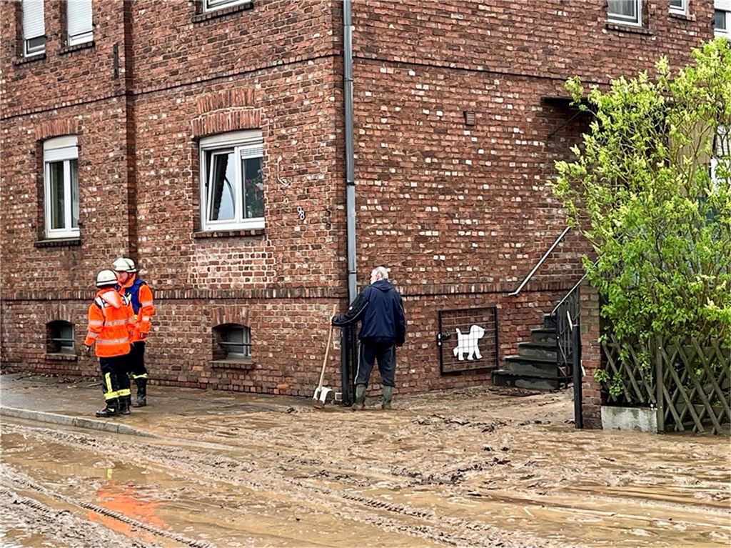 Anwohner Hochwasser Dellwig
