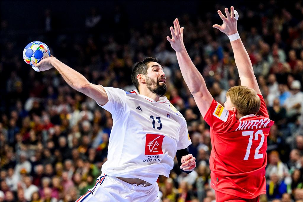 DHB-Vorstandsvorsitzender im Exklusiv-Interview: Welche Bedeutung hat der BVB für den Handball? Auf Abschiedstour in Dortmund: Frankreichs Nikola Karabatic (l.).