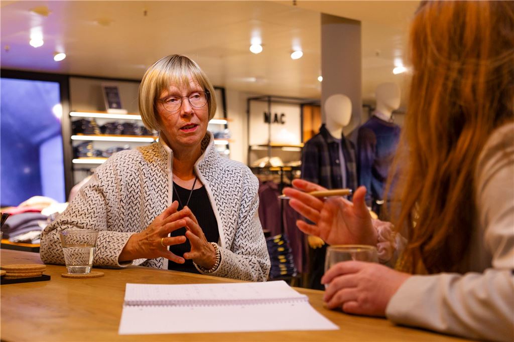 Modern fit für die Zukunft Modehaus Schnückel Unna neue Visitenkarte Silke Krischer-Schnückel