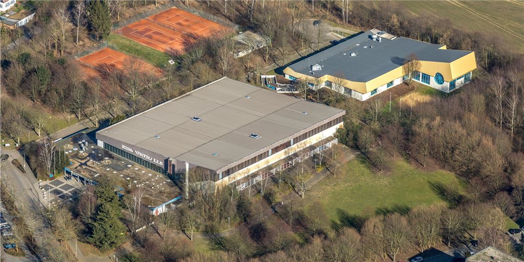 Wohnbebauung zur Finanzierung der Eishallensanierung nicht ohne Lärmgutachten Wohnbebauung zur Finanzierung der Eishallensanierung nicht ohne Lärmgutachten