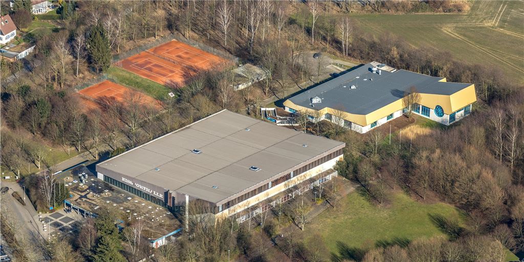 Betrieb der Eishalle: Externer Berater kostet rund 10.000 Euro Betrieb der Eishalle: Externer Berater kostet rund 10.000 Euro