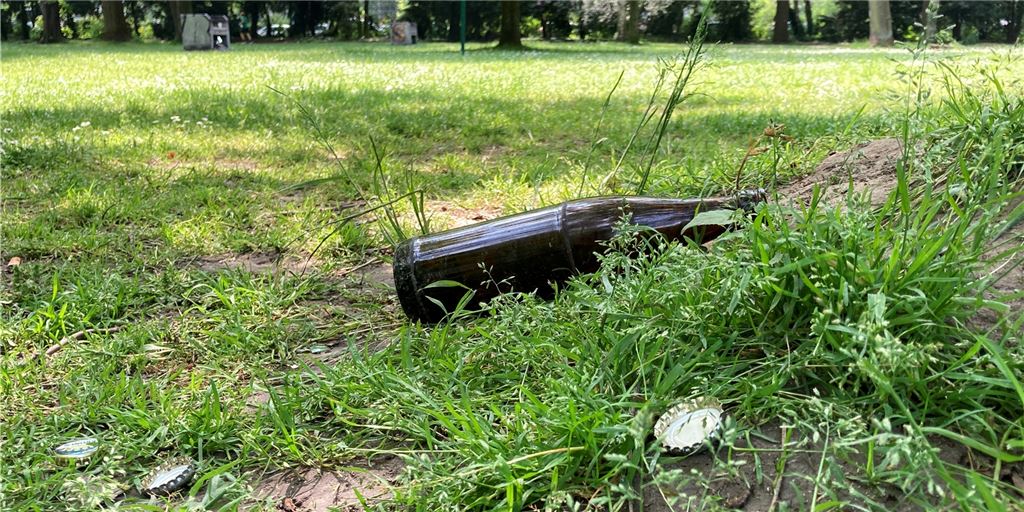 Illegaler Rave im Westpark? „Die hatten eine richtige Anlage aufgebaut“ Der Westpark ist, ebenso wie die Möllerbrücke, schon immer ein Treffpunkt für Junge und Junggebliebene, die Feiern wollen. In der Pandemie wurde er zu einem Ort, an dem immer wieder gegen die Infektionsschutzauflagen verstoßen wurde.