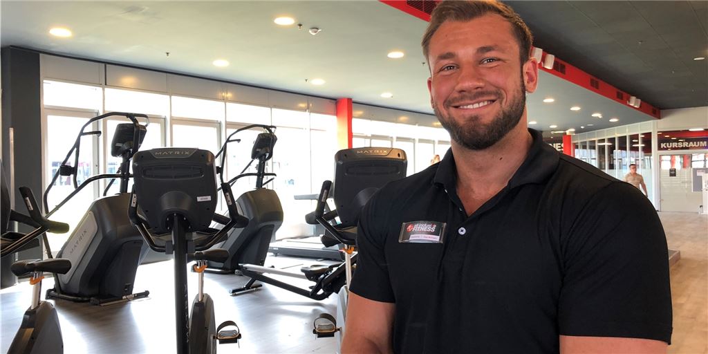 Neustart im Fitnessstudio: „Jeder hat im Schnitt fünf Kilo zugenommen“ Dominic Hartmann leitet das Fitnessstudio im Westfalenforum in der Dortmunder City. Den Neustart hat er lange herbeigesehnt - und mit seinem Team vorbereitet.