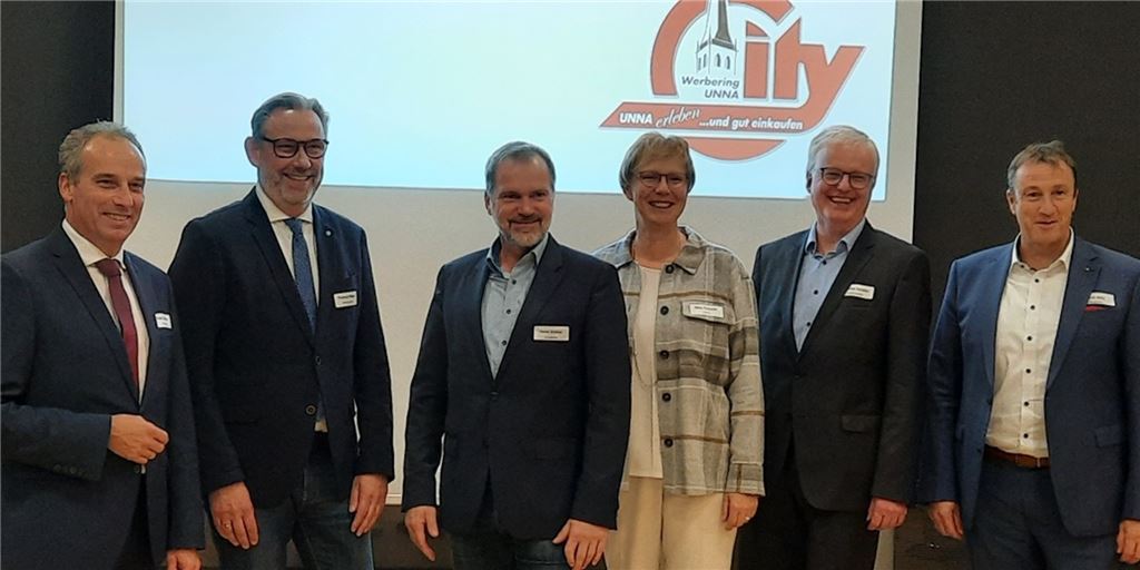 Mehr „Kümmerer“ für den Erfolg der Einkaufsstadt Unna Der eigentliche Vorstand besteht im City-Werbering „nur“ noch aus Peter Zahmel, Thomas Weber, Horst Bresan, Silke Krischer, Thomas Schäfer und Frank Röhr. Doch mit acht themenbezogenen Beiräten sollen die Aufgaben auf mehr Schultern verteilt werden.