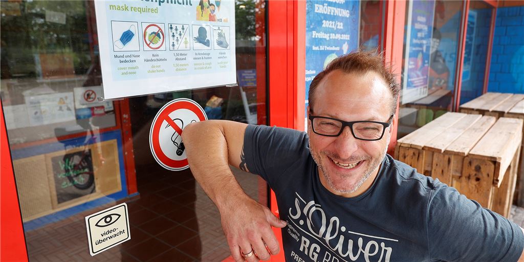 Eishalle: Bald können sich alle Besucher auf Corona testen lassen Eishalle: Bald können sich alle Besucher auf Corona testen lassen