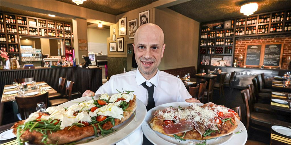 Essens-Trend Pinsa: Wo es sie in Dortmund zu essen gibt Almar Sokoli präsentiert zwei Pinsas in seinem Restaurant "Il Tappo" an der Saarlandstraße.