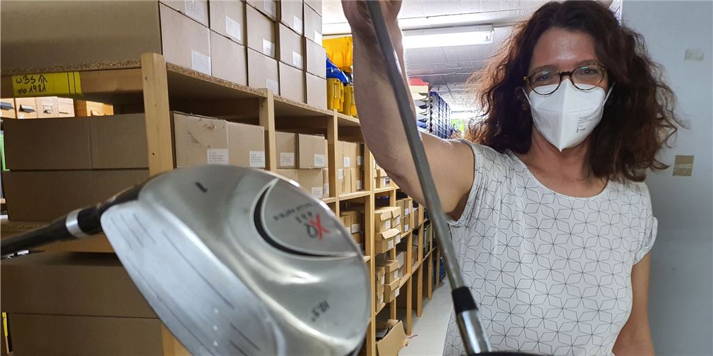 Samurai Schwert und Golfschläger - Kurioses aus dem Fundbüro in Unna Samurai Schwert und Golfschläger - Kurioses aus dem Fundbüro in Unna