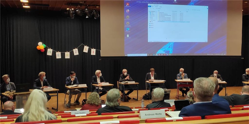 Ratsherr kommt nicht in Ratssitzung, weil er 3G-Regel nicht erfüllt Ein Ratsmitglied konnte an der letzten Ratssitzung in Fröndenberg nicht teilnehmen, weil er keinen 3G-Nachweis erbrachte.