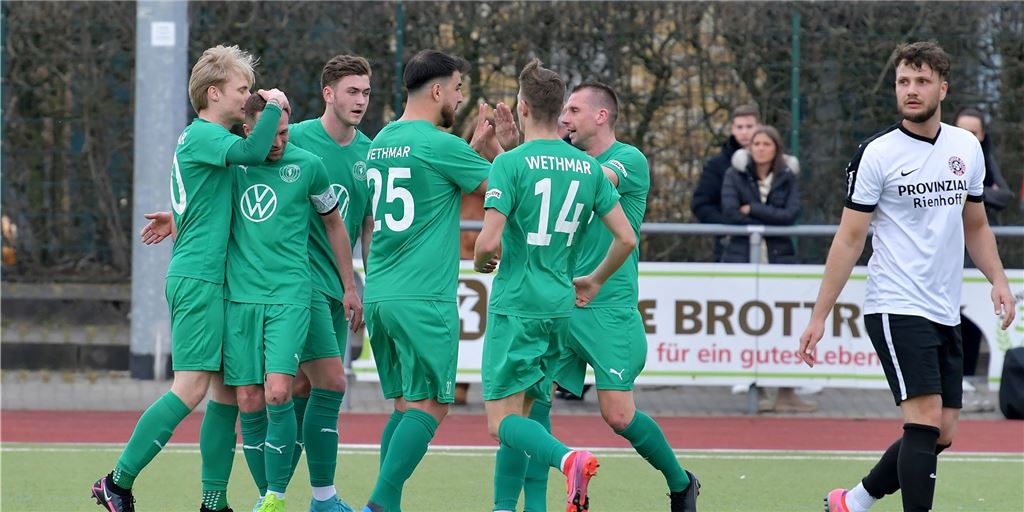 Das Ende aller Träume: Wethmar versetzt Mühlhausen nächsten Tiefschlag Westfalia Wethmar bejubelt das 2:1 durch Patrick Schöpf. Justin Braun (rechts) und der SSV Mühlhausen können damit das Titelrennen abschreiben.