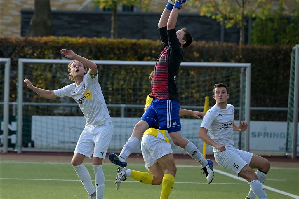Fußball, Handball, Ringen und Cyclocross: Mehr als 90 Bilder vom Lüner Sportwochenende