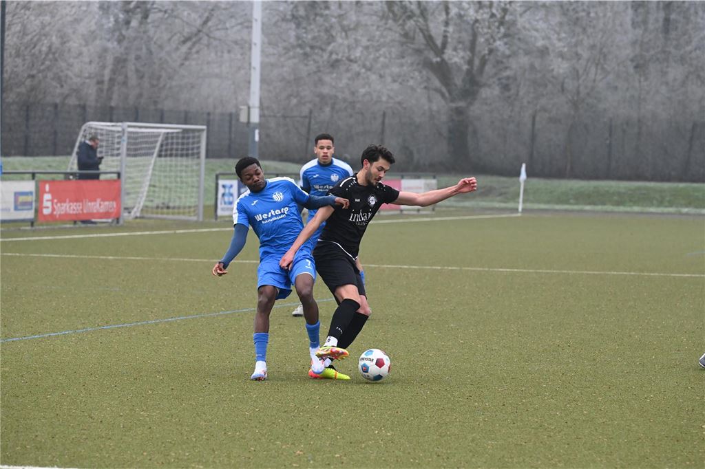 Nebel, Debüt und Spielabbruch