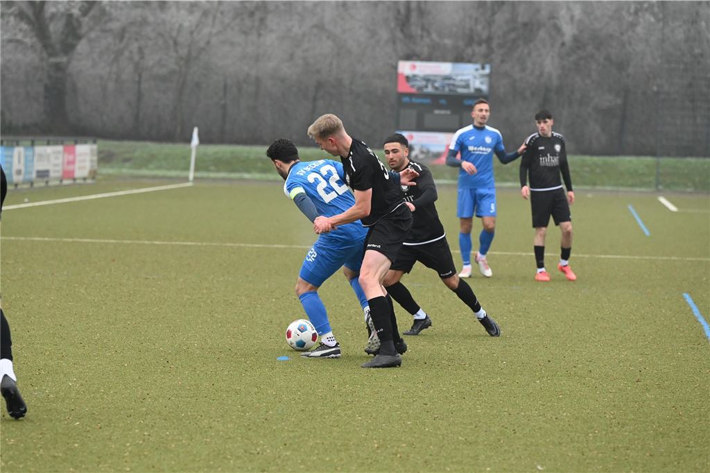 Nebel, Debüt und Spielabbruch