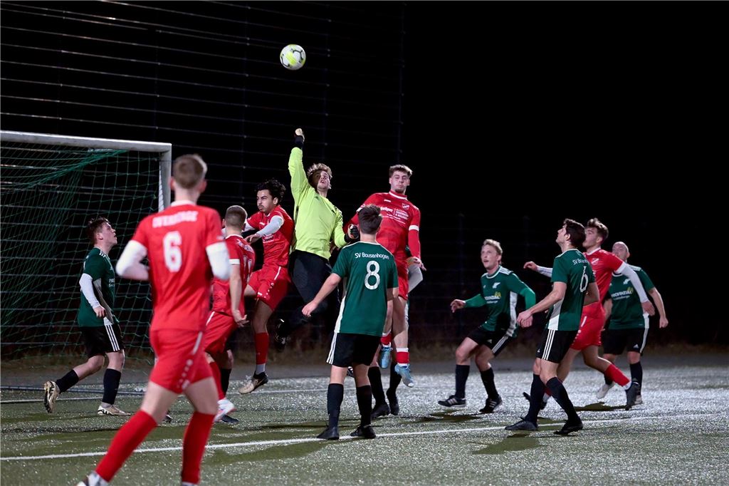 Viele Fotos: FC Overberge lässt Chancen liegen