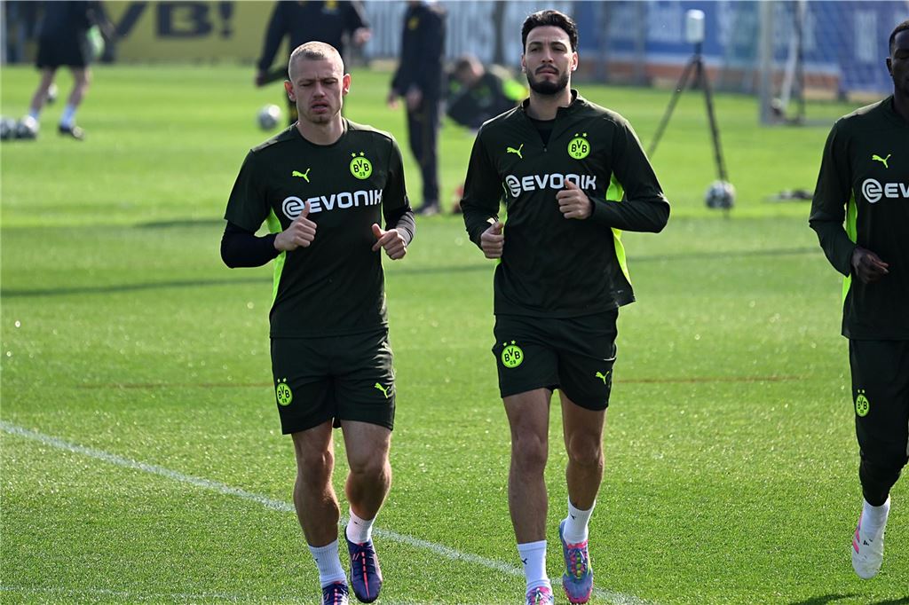 BVB-Training vor Barcelona-Rückspiel: Überraschender Motivationsbesuch – Stammspieler fehlt