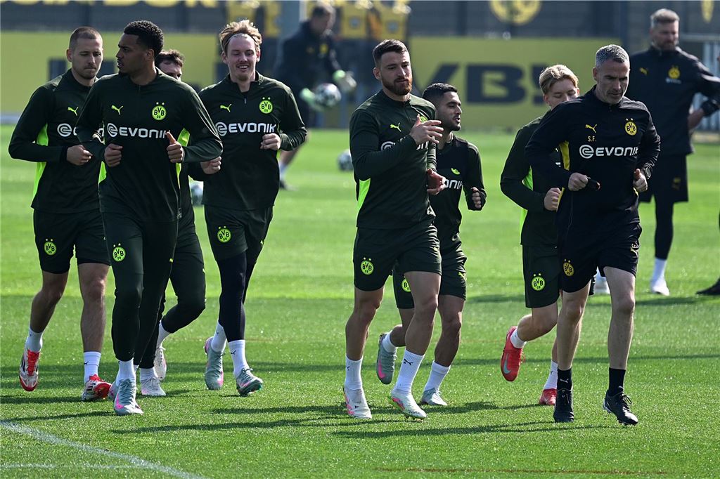 BVB-Training vor Barcelona-Rückspiel: Überraschender Motivationsbesuch – Stammspieler fehlt