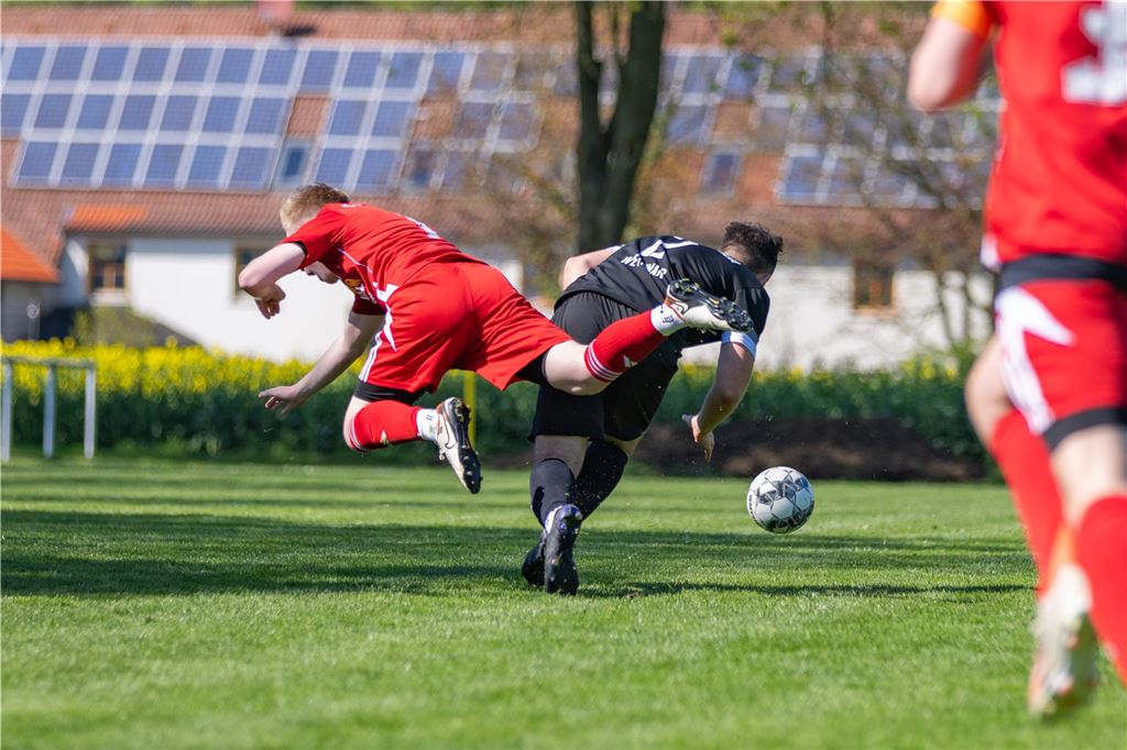 Westfalia Wethmar müht sich zum 2:1 in Bausenhagen: Viele Fotos vom Spiel