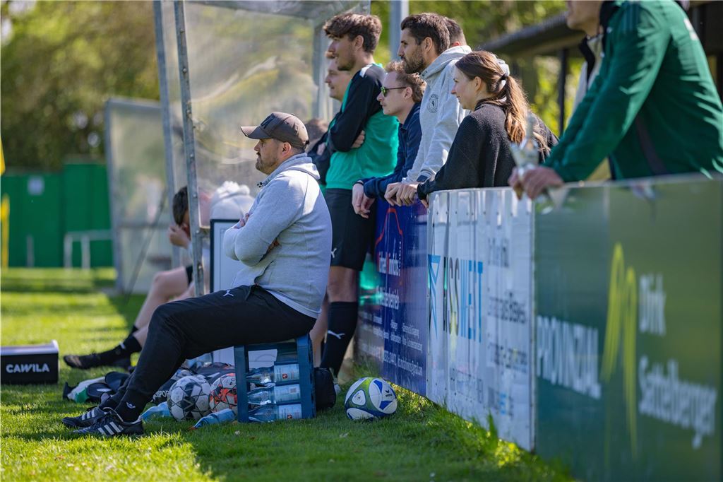 Westfalia Wethmar müht sich zum 2:1 in Bausenhagen: Viele Fotos vom Spiel