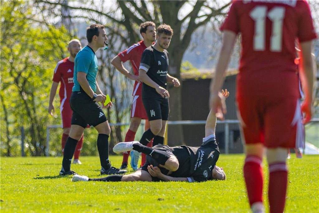 Westfalia Wethmar müht sich zum 2:1 in Bausenhagen: Viele Fotos vom Spiel