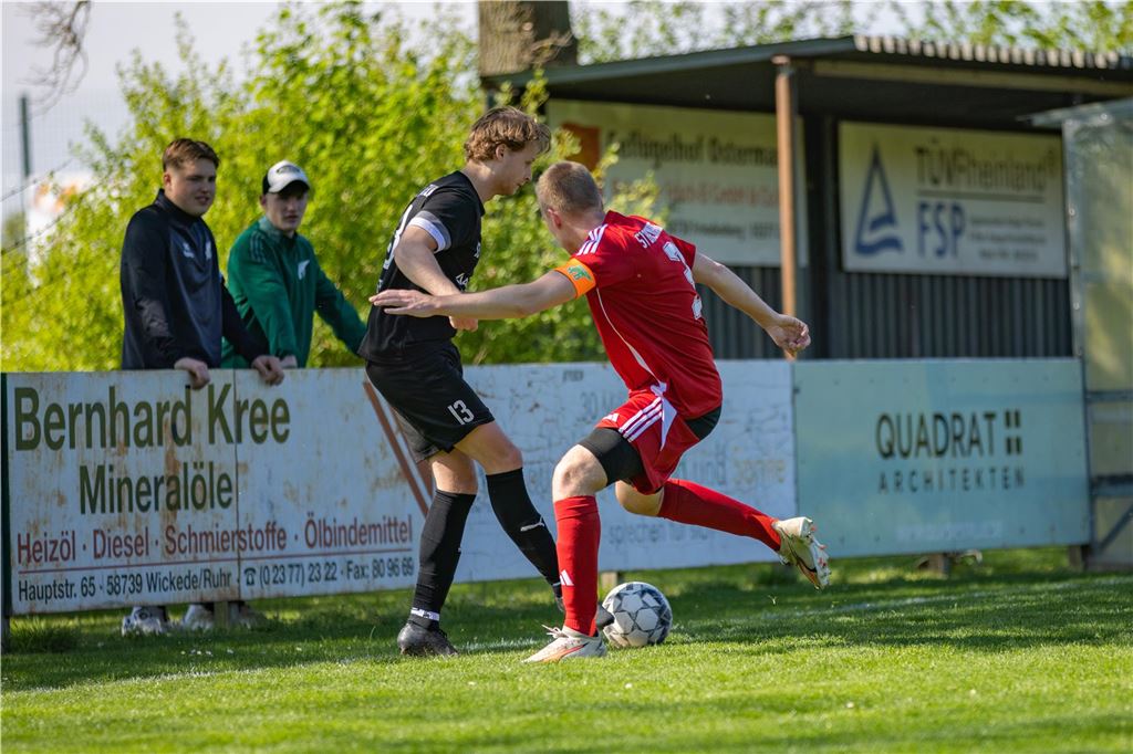 Westfalia Wethmar müht sich zum 2:1 in Bausenhagen: Viele Fotos vom Spiel
