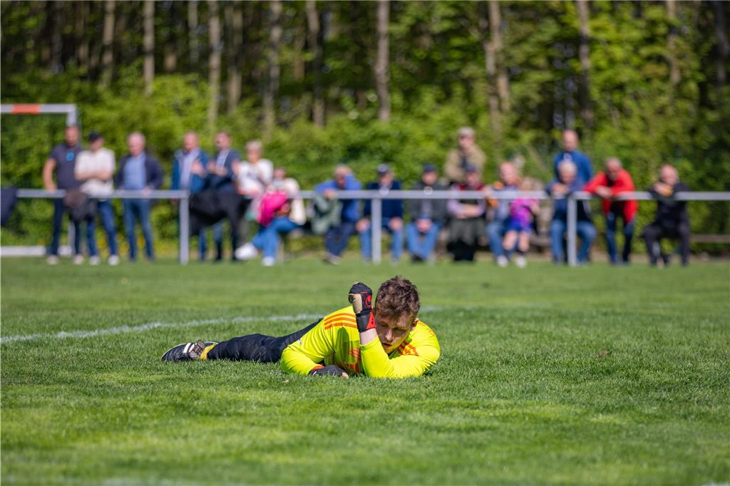 Westfalia Wethmar müht sich zum 2:1 in Bausenhagen: Viele Fotos vom Spiel