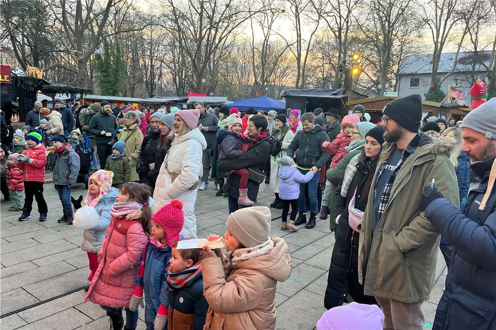 Viele Fotos: Der 35. Holzwickeder Weihnachtsmarkt in Bildern