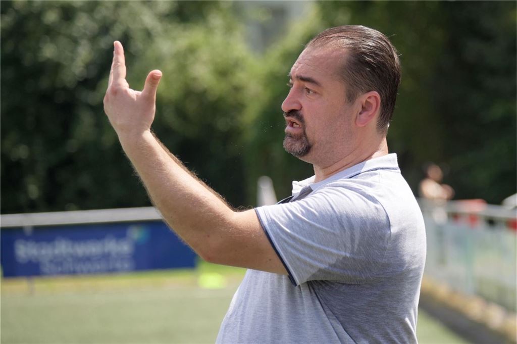 „Bedenkzeit“ in der Trainerfrage bei Holzpfosten Schwerte Metin Alkan