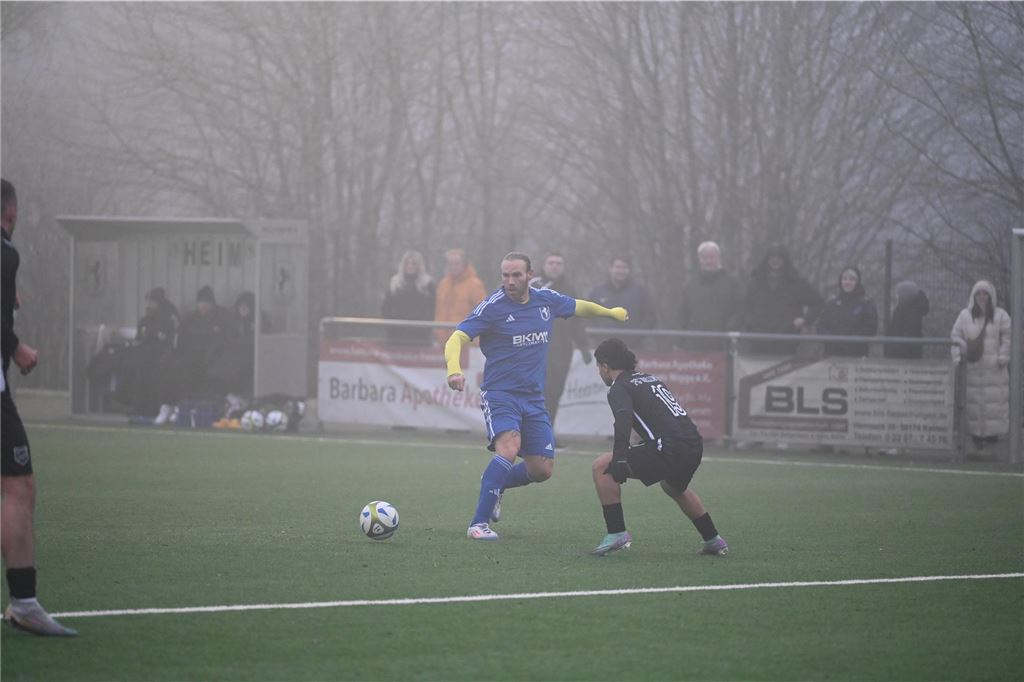 BSV Heeren - FC Hellweg Lütgendortmund 11:4.