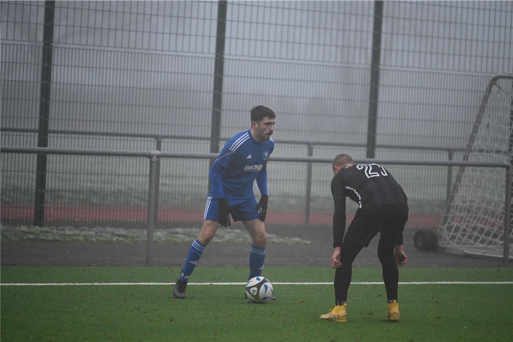 BSV Heeren - FC Hellweg Lütgendortmund 11:4.