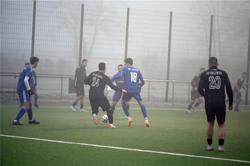 BSV Heeren - FC Hellweg Lütgendortmund 11:4.