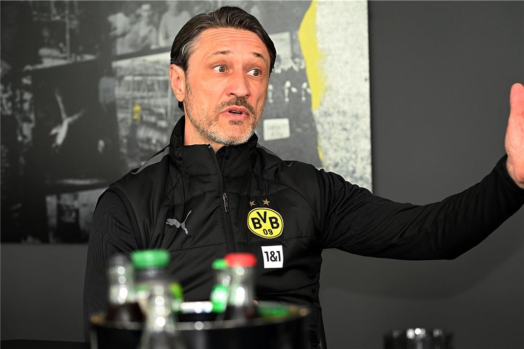BVB-Trainer Niko Kovac im Exklusiv-Interview: „Dann werde ich sehr unbequem“ Niko Kovac gestikuliert.