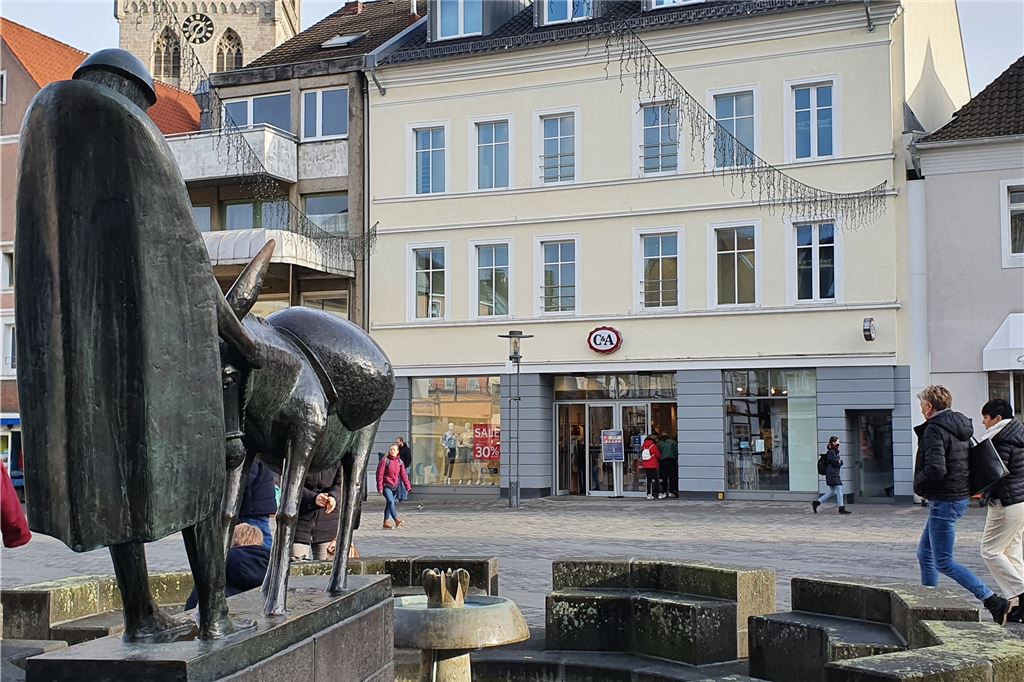 Leerstände auch in Top-Lagen: So geht es der Unnaer City C&A in der Unnaer Innenstadt könnte 2022 zum Leerstand werden.