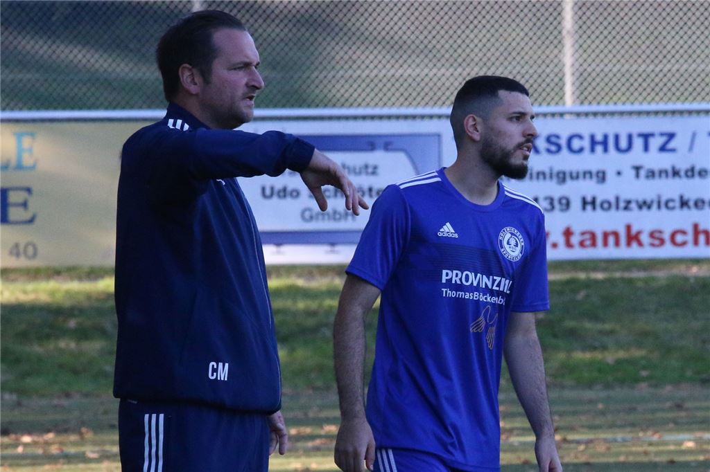 Nach niedergelegtem Traineramt: Bekannter Holzwickeder übernimmt die HSC-Dritte Claudio Marzolla trainiert etwas überraschend nun zwei Ligen tiefer die dritte Mannschaft des Holzwickeder SC.
