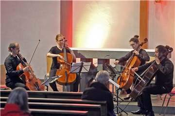 Das Nanyrianan-Celloquartett beteiligte sich am „Beethoven Pastoral Project“ und spielt in der St.-Martin-Kirche in Unna.