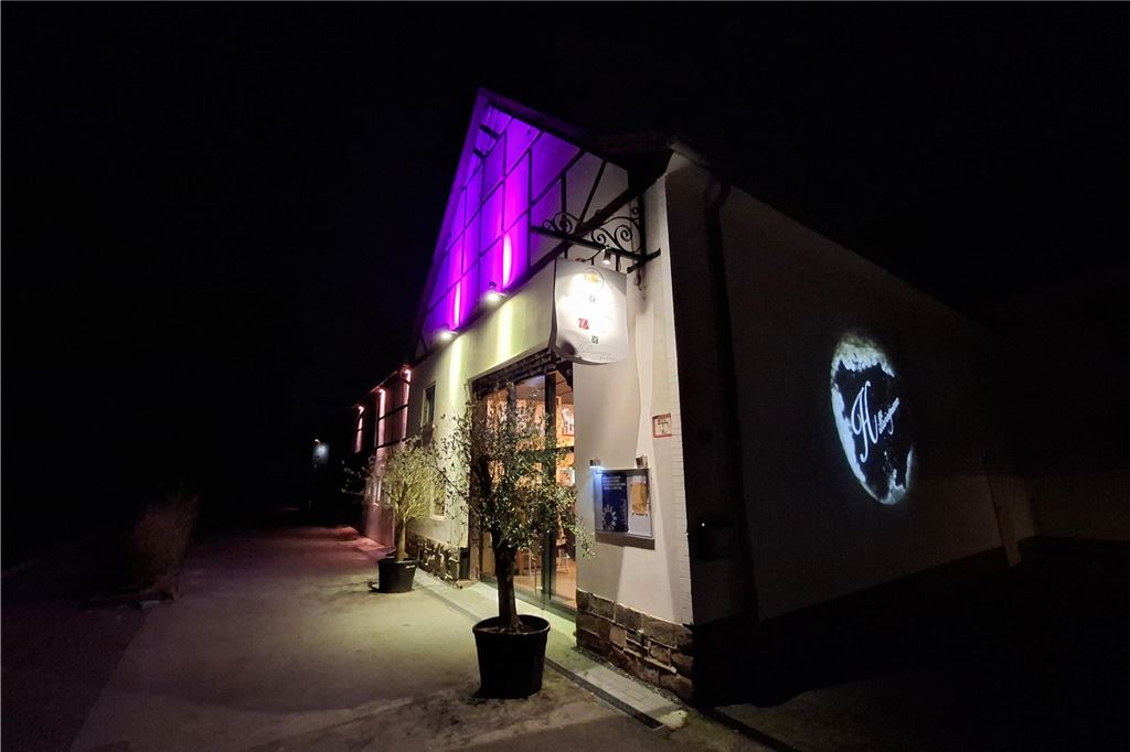 Schloßstuben im Check: Menükarussell fährt Geschmacksachterbahn Restaurant-Scheck Schloßstuben in Unna: Das Restaurant Schloßstuben in Unna befindet sich in einem umgebauten Wirtschaftsgebäude.