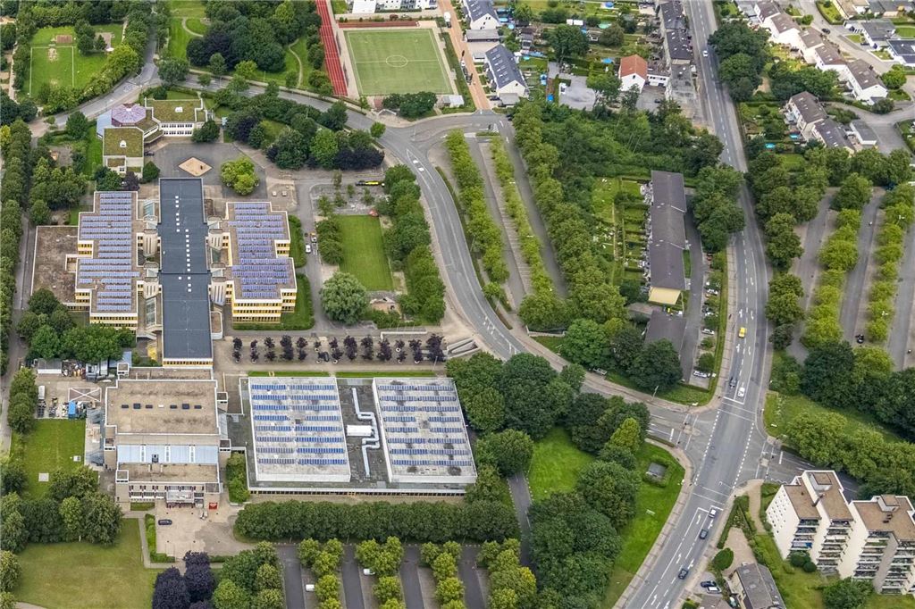 Zahlen, die zählen: So viel Unterricht fällt an den Schulen aus Das Schulzentrum Nord in Unna-Königsborn: Dort sind die Werner-von-Siemens-Gesamtschule und das Geschwister-Scholl-Gymnasium zu Hause.