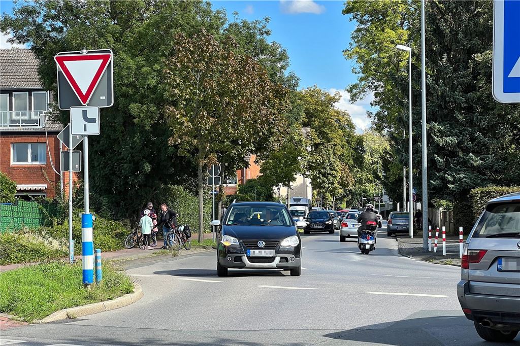 Mehr 30 auf Straßen, dafür Tempo an Unnas Bahnhöfen Der Afferder Weg soll Teil einer Ost-West-Fahrradachse werden. Das Projekt kommt aber nicht voran.