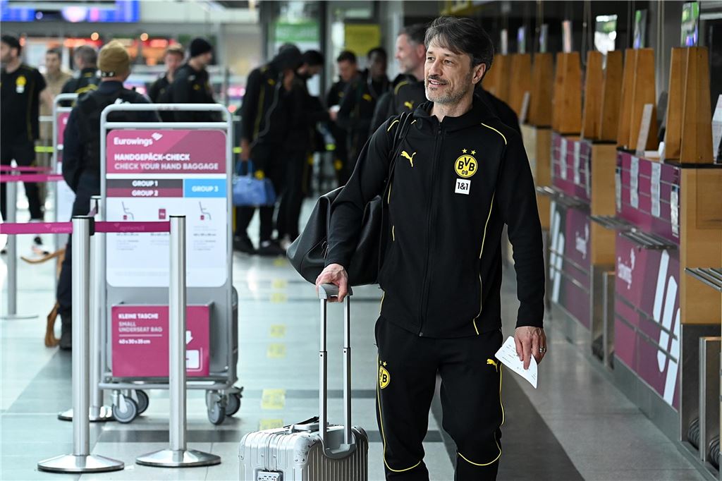 Der BVB auf dem Weg nach Mannheim.
